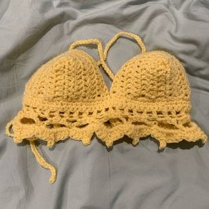 Crochet halter top/bralette